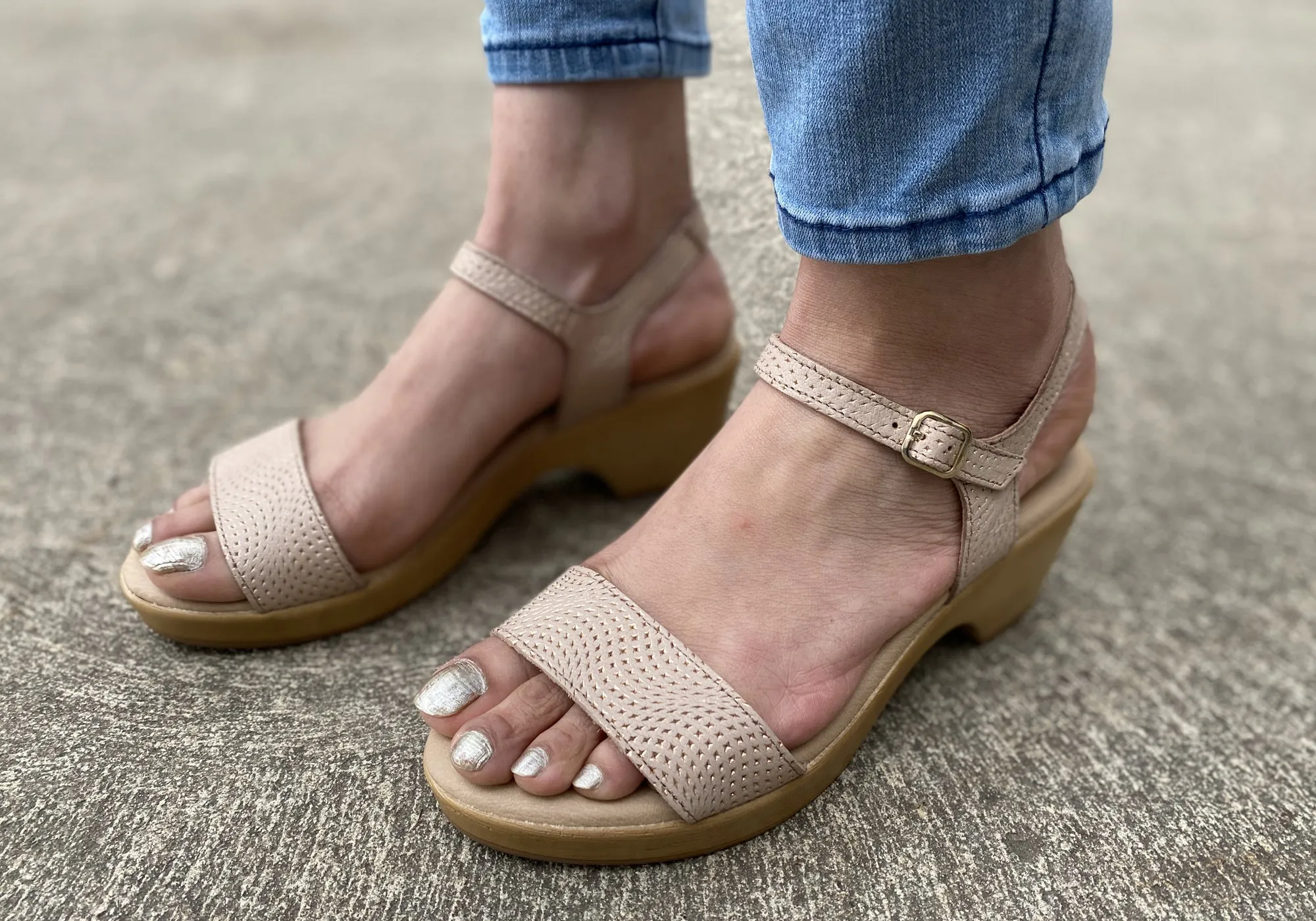 Lola Canales Amalie Womens Comfortable Leather Sandals Made In Spain Lola Canales Shoes