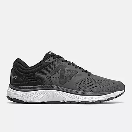 New Balance Women's 940v4 (SALE)