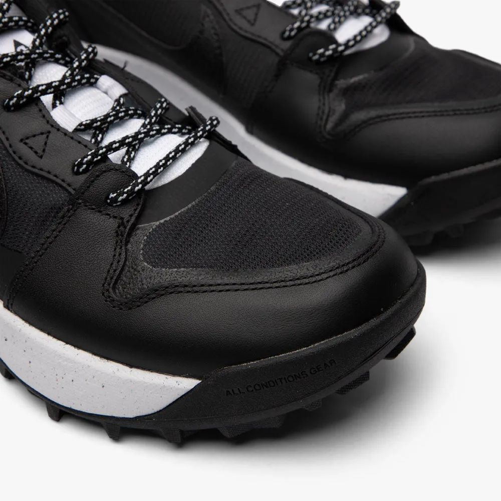 Nike Footwear Nike ACG Lowcate Black / White