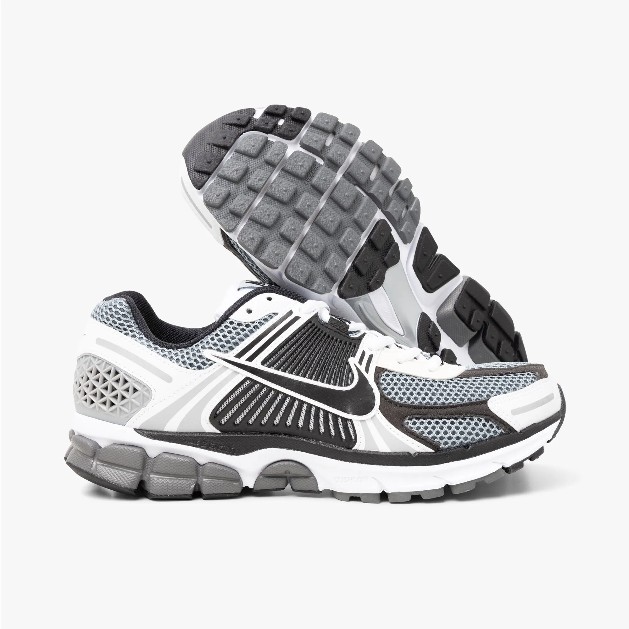 Nike Footwear Nike Zoom Vomero 5 SE SP Dark Grey / Black - White