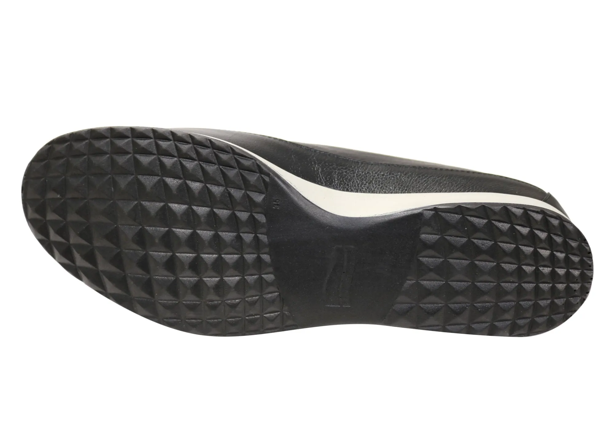 Opananken Tatum Womens Comfortable Brazilian Leather Flats Shoes Opananken Shoes